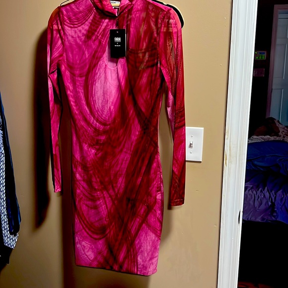 Farai London X REVOLVE Nayla Dress in Fuchsia - Picture 4 of 7